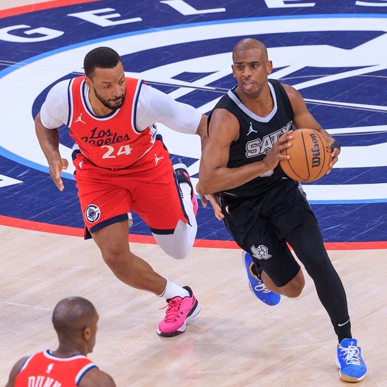 Chris Paul uz bok Jordanu i Stocktonu. Pred 40. rođendan odigrao sve 82 utakmice