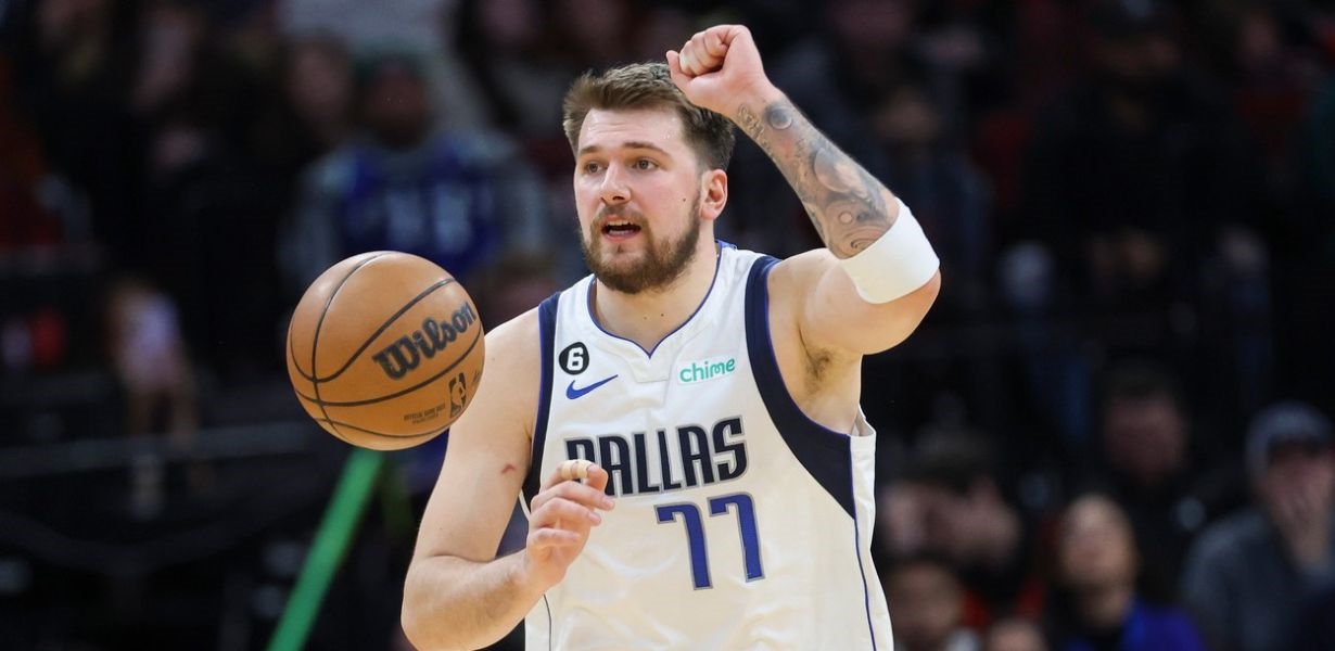 VIDEO Luka Dončić odigrao jednu od najboljih utakmica karijere i uhvatio Nowitzkog