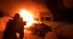 Usred noći izgorio BMW u Zagrebu, vatrogasci objavili snimku