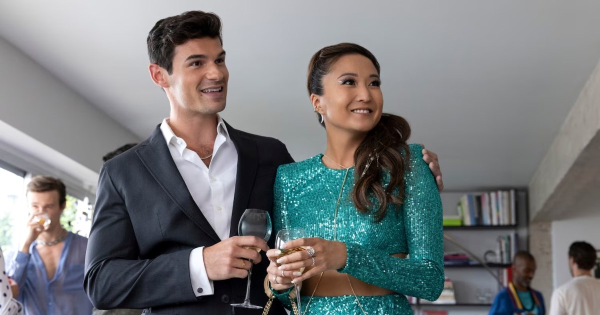 Zvijezde serije Emily u Parizu više nisu skupa?