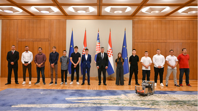 Milanović primio hrvatske robotičare. Uskoro idu na natjecanje u Južnu Koreju