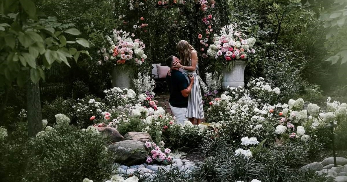 Simbolika cvijeća u zarukama Taylor Swift i Travisa Kelcea