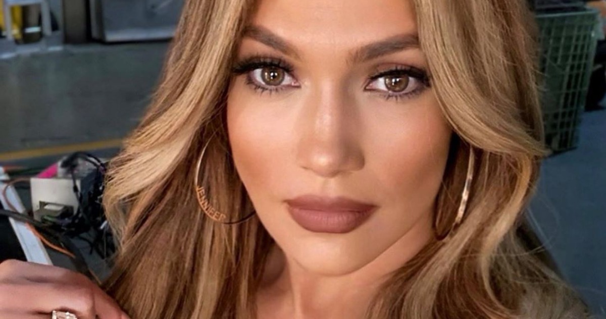 Odmah ćete je htjeti isprobati: Nova frizura J.Lo će vas vratiti u djetinjstvo