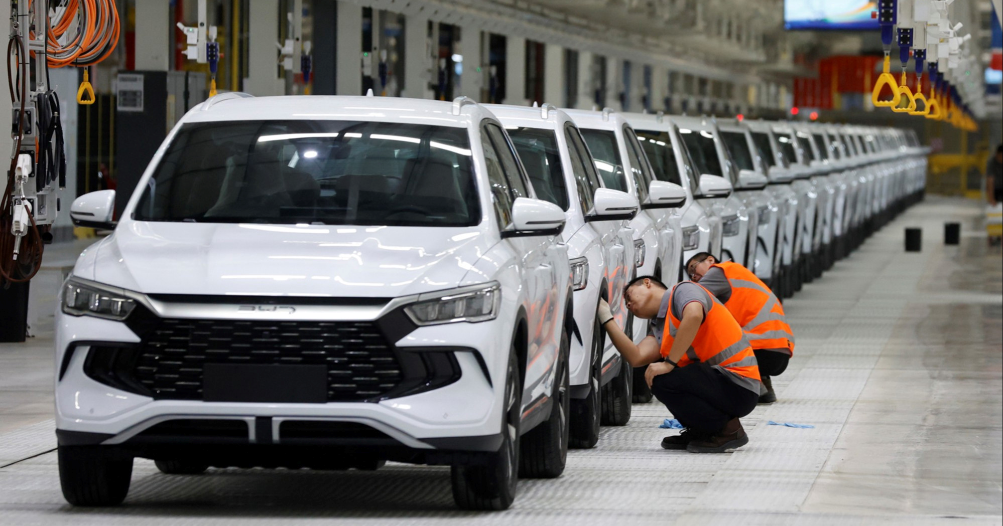 Hrvatski kupci su se 2025. okrenuli hibridima, pada popularnost dizelaša