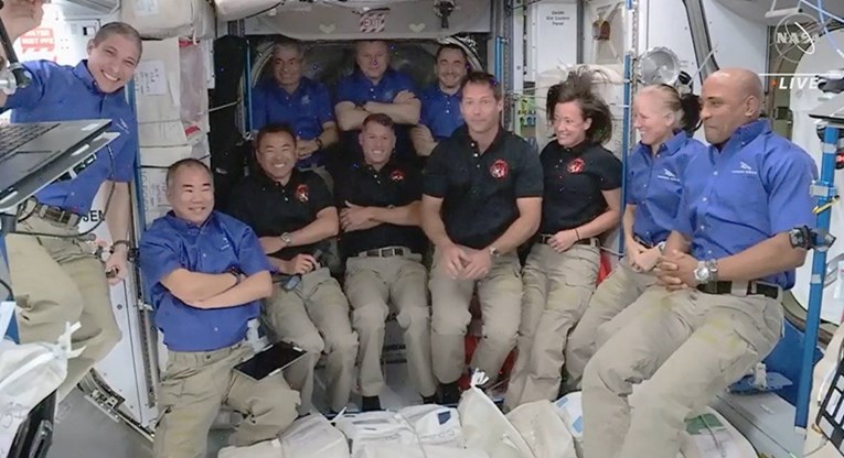 Astronauti se vraćaju s ISS-a u kapsuli Elona Muska
