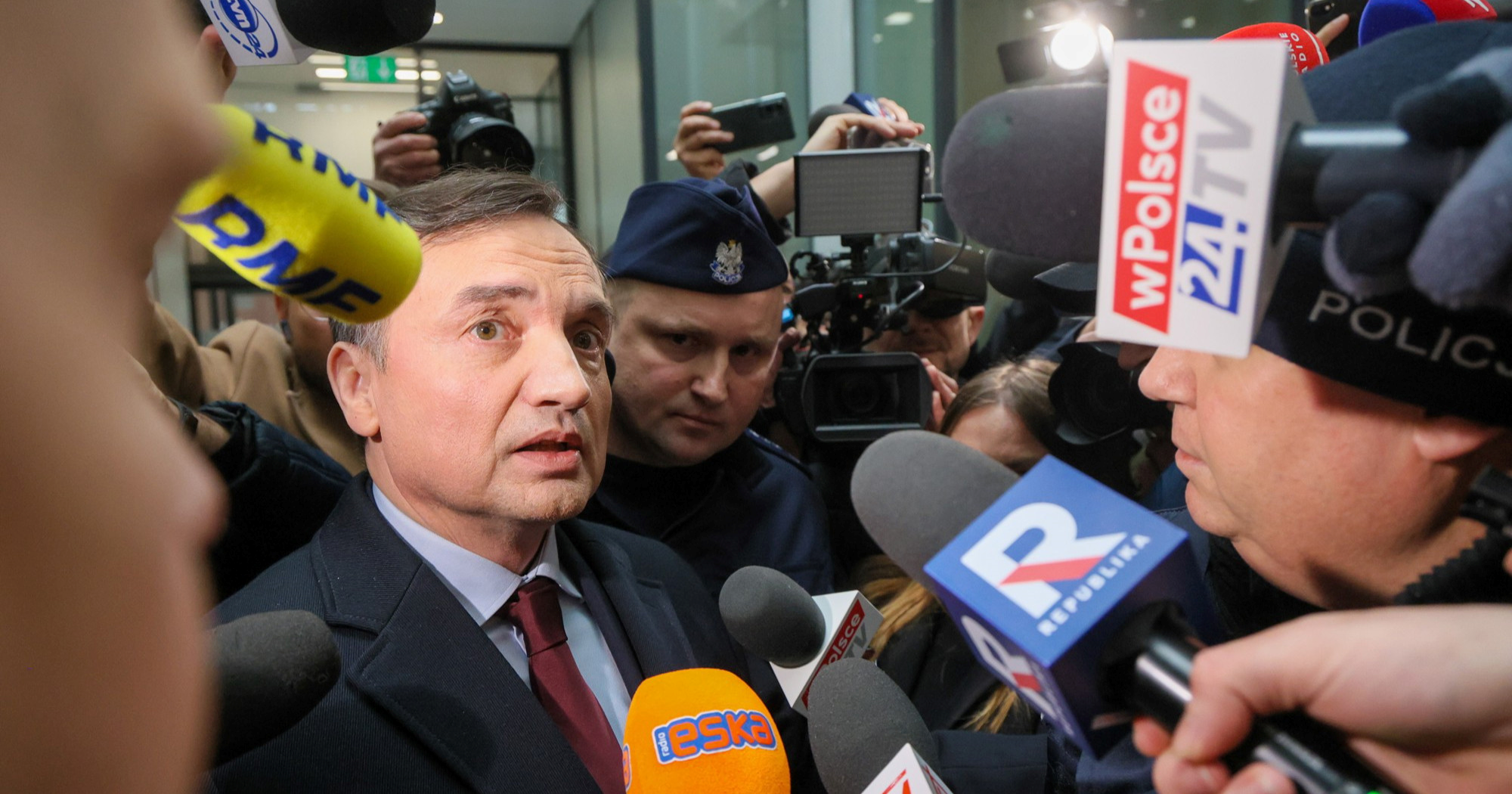 Poljska traži europski uhidbeni nalog za bivšeg ministra kojem je Orban dao azil