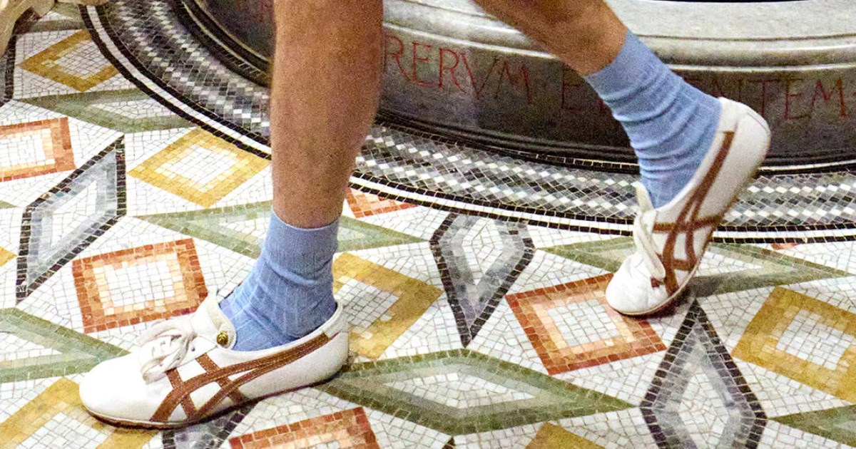 Versace i Onitsuka Tiger predstavili tenisice o kojima bruje društvene mreže