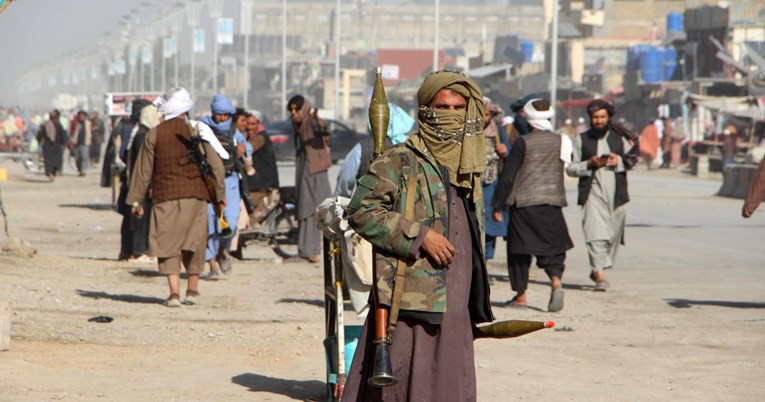 Visoka afganistanska delegacija stigla u Dohu na pregovore s Pakistanom