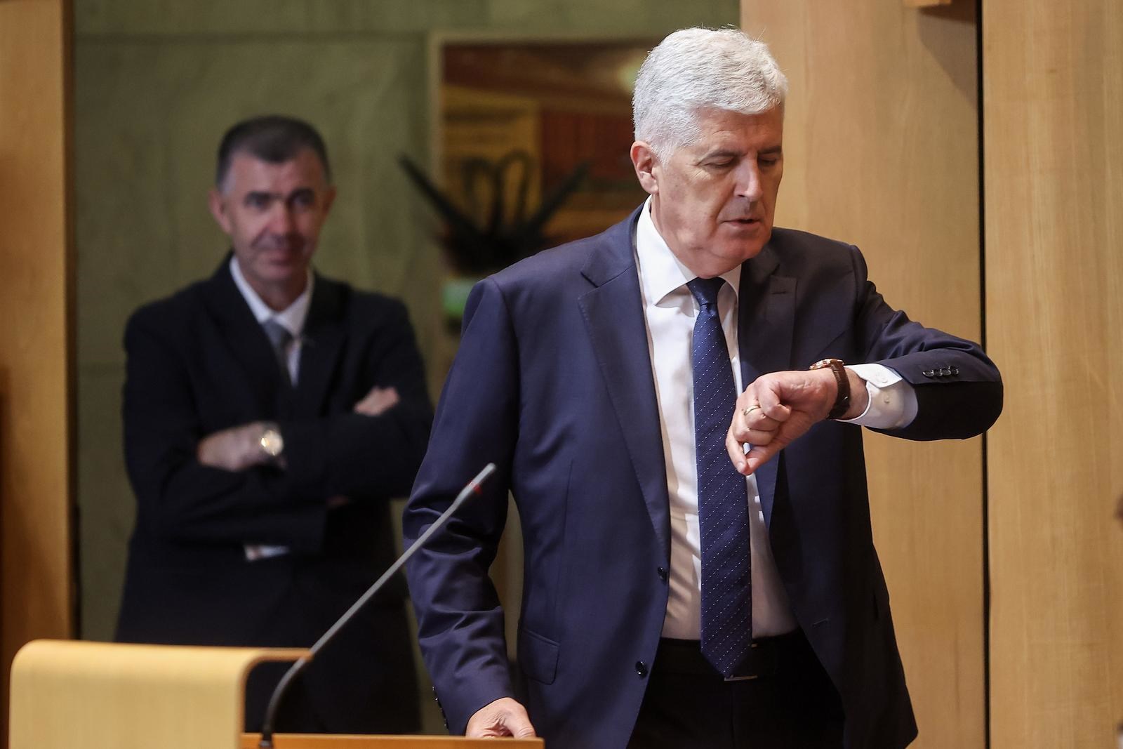 Čović: Preustroj BiH nije moguć, Dodikov prijedlog o trećem entitetu nerealan