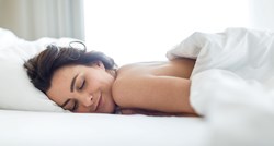 Ako spavate goli, mogli biste iskusiti brojne važne prednosti, tvrdi stručnjakinja