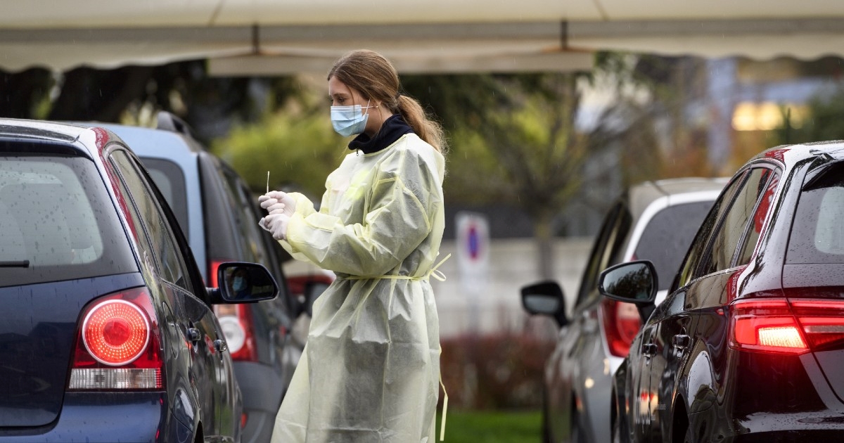 Švicarska ukinula preostale mjere. Maske nisu obavezne u bolnicama i javnom prijevozu