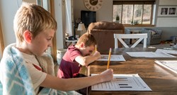 Učiteljica i mama savjetuje da ne tjerate djecu da pišu zadaću čim dođu iz škole