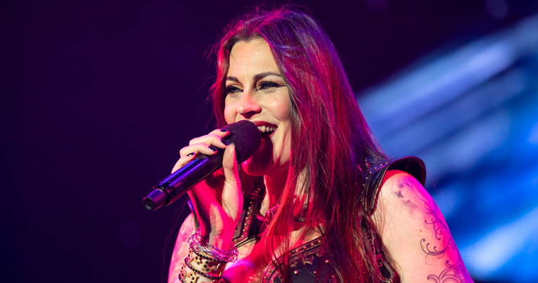 Pjevačica Nightwisha krajem prošle godine uklonila tumor, sad objavila da je trudna