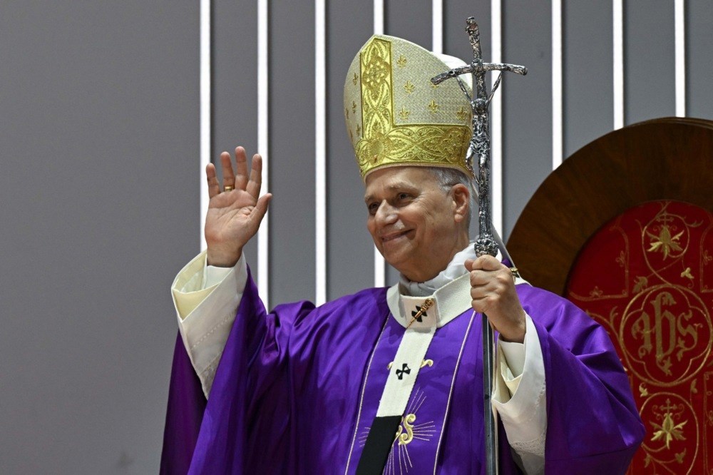 Papa stiže u Libanon. Molit će na mjestu bejrutske eksplozije