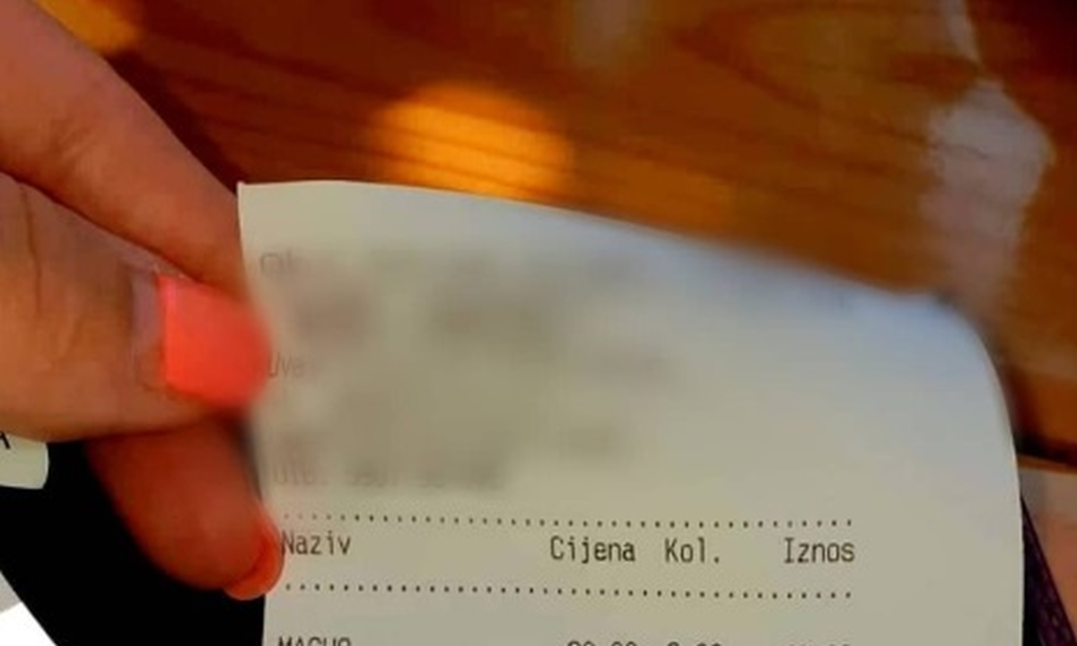 Račun za kavu i sladoled na dalmatinskom otoku naljutio Fejs: "Malograđanština"