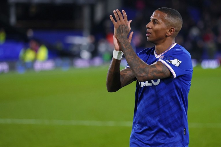 Ferguson ga je doveo, bio je kapetan i osvojio zadnju titulu Uniteda. Ide u mirovinu