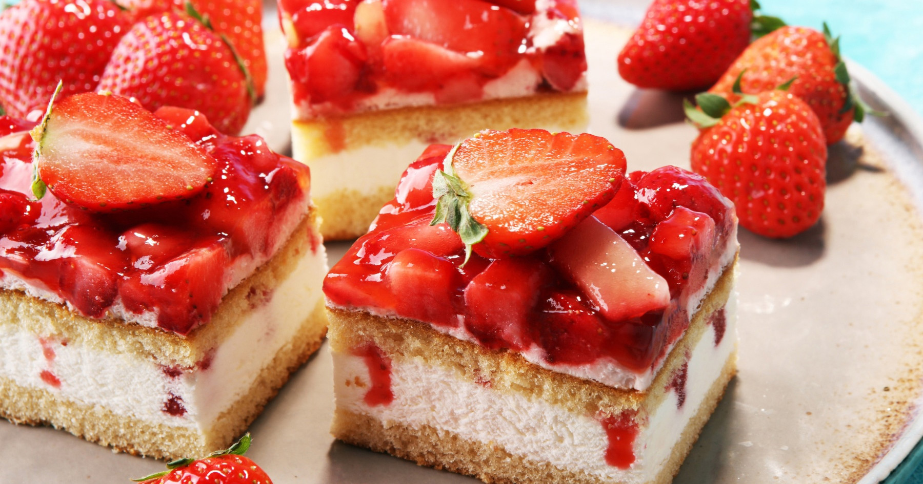 Produženi vikend je tu, a ako još ne znate koji kolač ispeći, imamo par prijedloga