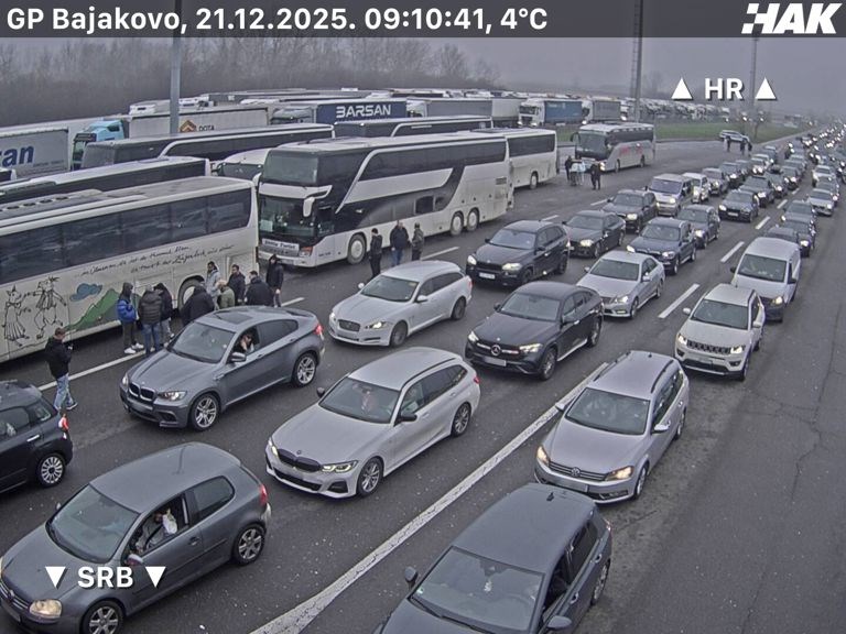 Pokvario se auto u tunelu na A6, na Bajakovu kolona od četiri kilometra