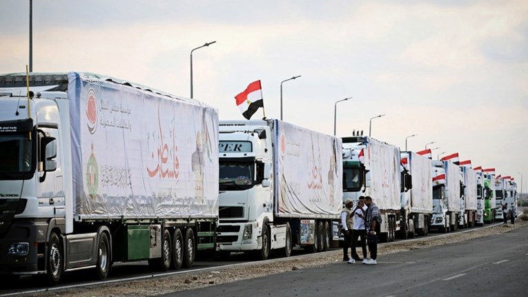 U Gazu je od početka rata stigao 421 kamion pomoći. Gorivo još nije