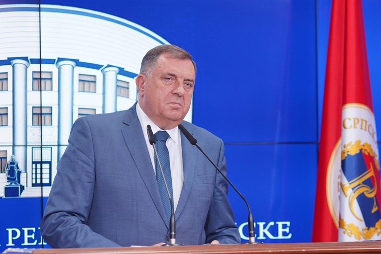Dodik o visokom predstavniku: Čovjek koji je potomak fašista nama drži predavanja