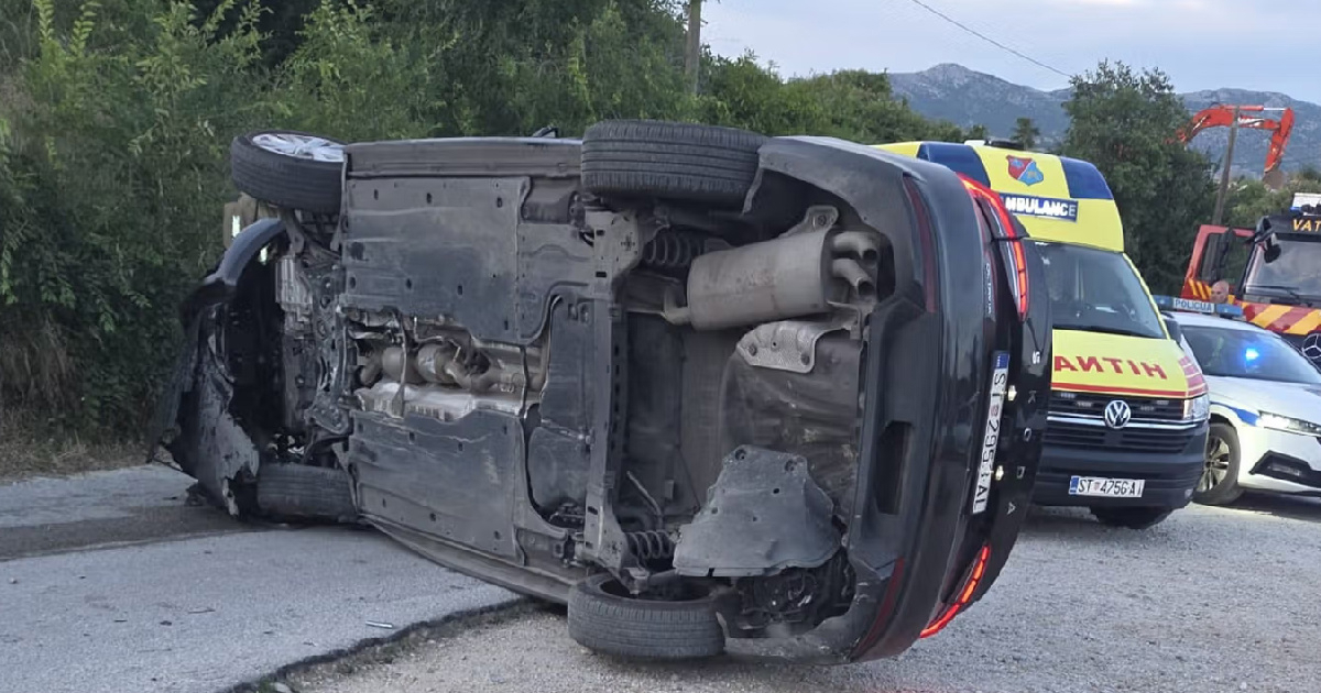 U Splitu se prevrnuo policijski presretač