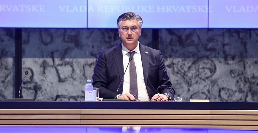 Plenković na sjednici vlade govorio o Vatrenima. Povećana osnovica veteranima