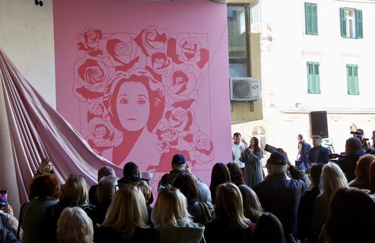 Nakon vandalizma Torcide, Split odao počast velikoj glumici novim muralom