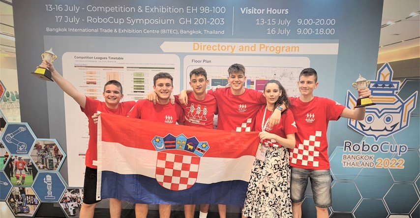Hrvatska ekipa na robotičkom kupu u Bangkoku osvojila treće mjesto