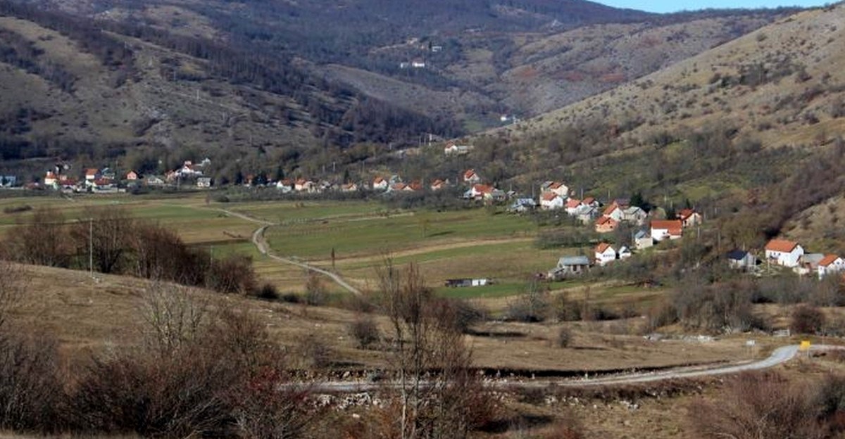 U selu u kojem su poginuli pirotehničari 1991. se dogodio zvjerski pokolj