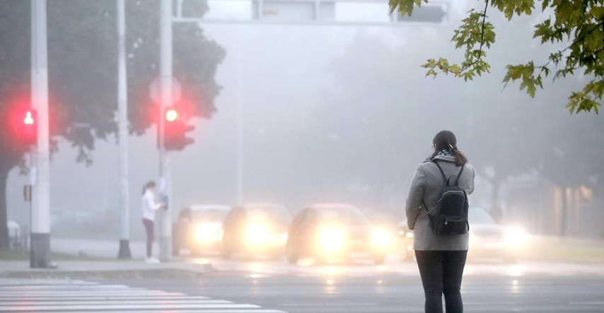 HAK upozorava na maglu i mokre ceste. Mogući su i odroni