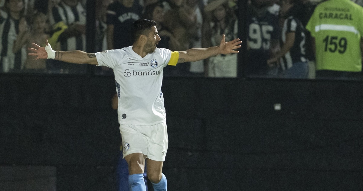 Nevjerojatni Luis Suarez u 20 minuta zabio hat-trick i odveo klub na vrh ljestvice