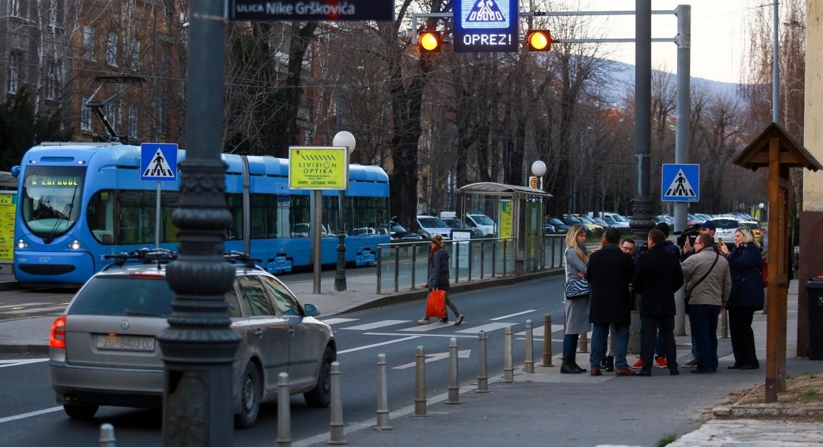 Netko je u Zagrebu pronašao novac i odnio ga na policiju, traži se vlasnik