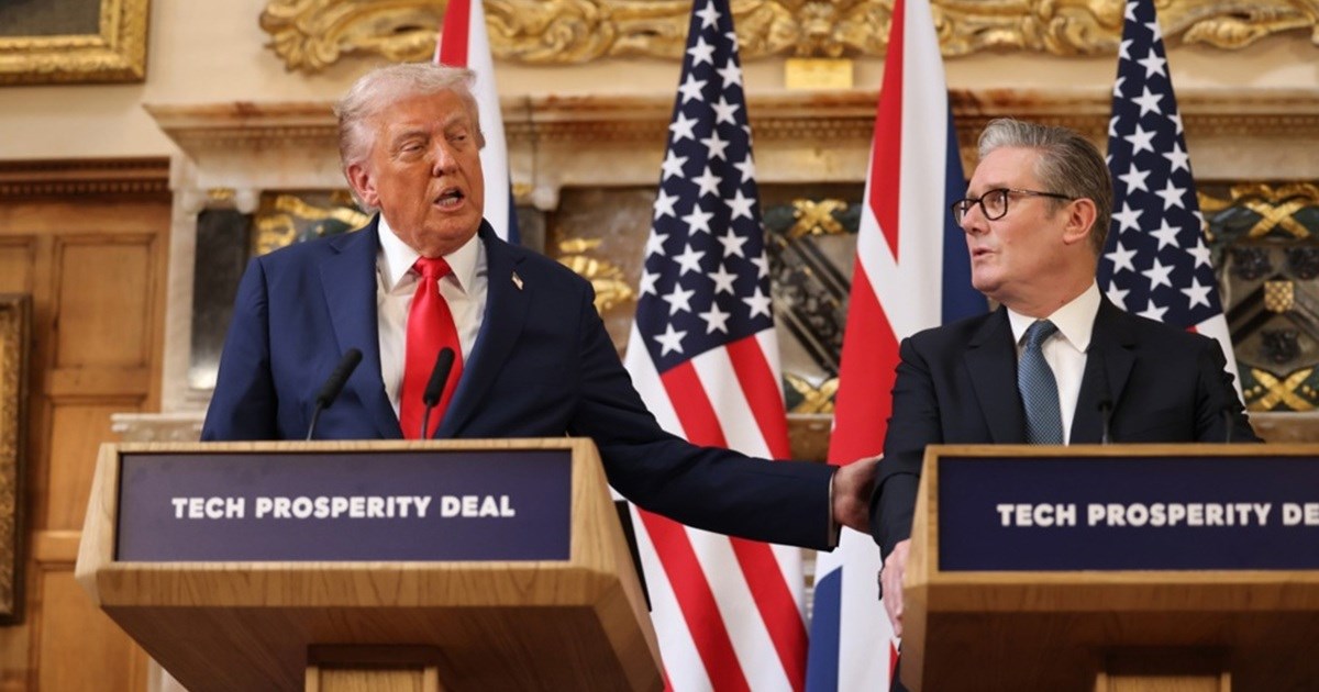 Trump rekao Starmeru da bi vojskom trebao kontrolirati britanske granice