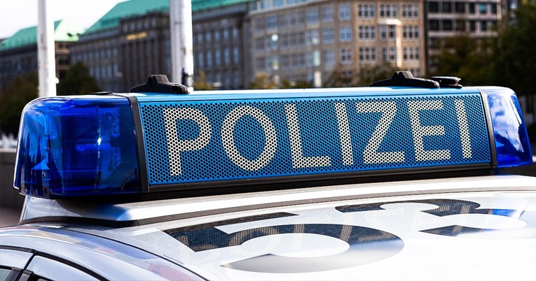 Njemačka policija prekinula misu SPC-a, okupilo se više vjernika nego je dopušteno