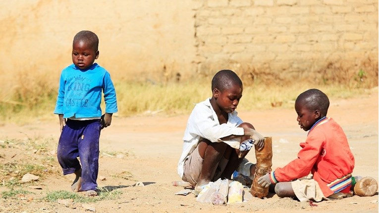 UNICEF: Pandemija bi mogla ugroziti cijelu generaciju djece