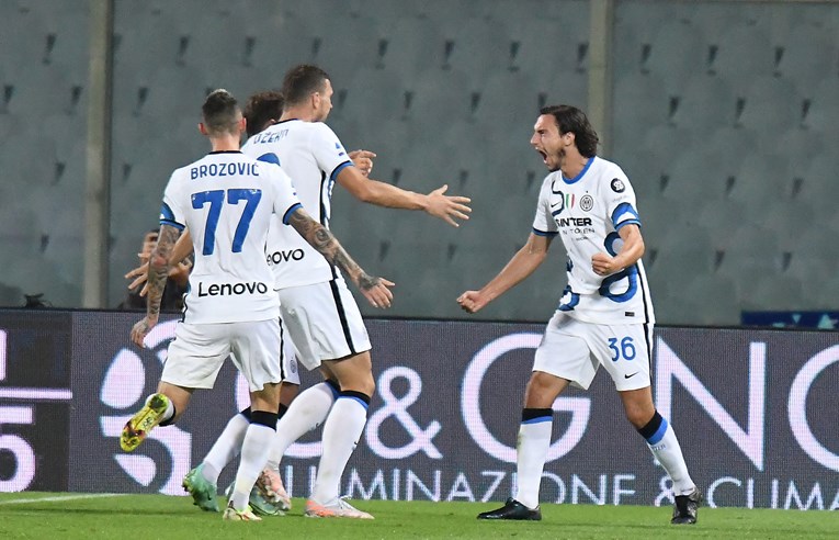 Inter preokretom pobijedio kod Fiorentine za vrh Serie A, Perišić i Džeko strijelci