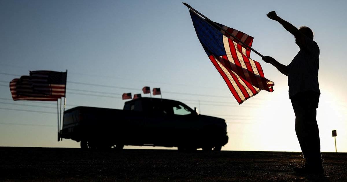 Ništa od pomirenja: SAD je na opasnom raskrižju nakon ubojstva Charlieja Kirka