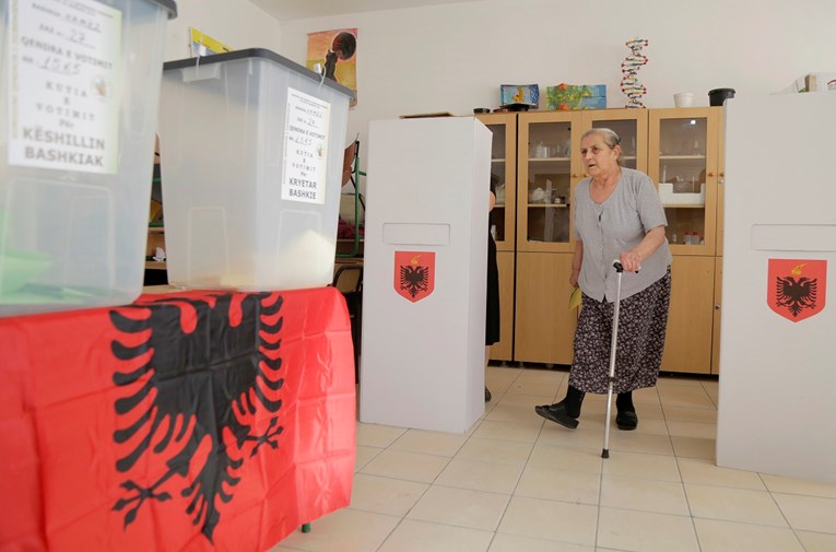 Albanija će parlamentarne izbore održati 25. travnja iduće godine