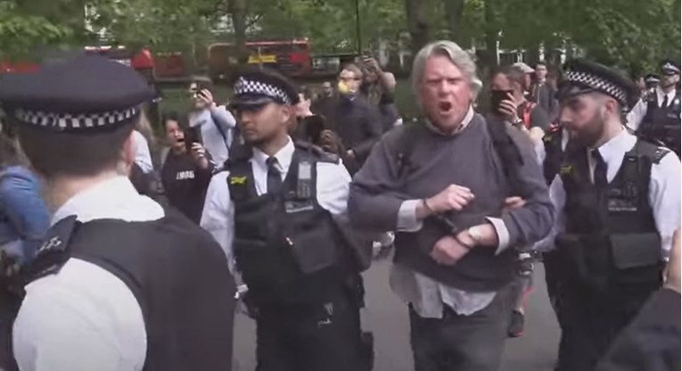Uhićenja na prosvjedu protiv karantene u Londonu: "Virus je izmišljen"