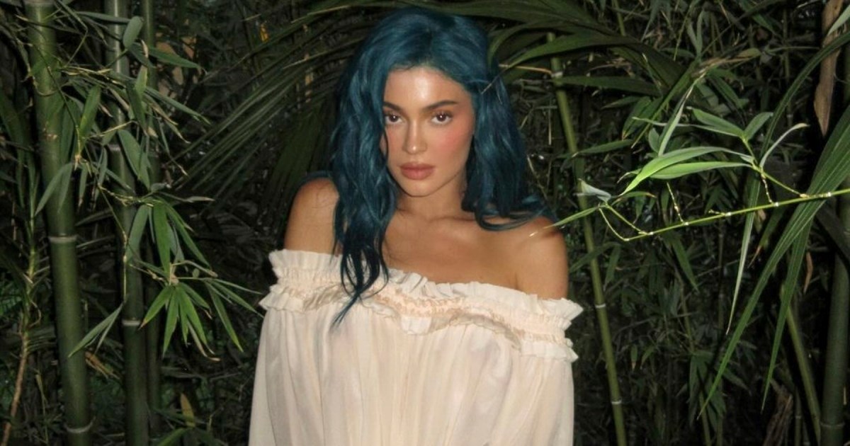 Kylie Jenner predstavila novu boju kose, ali pozornost nam je privuklo nešto drugo