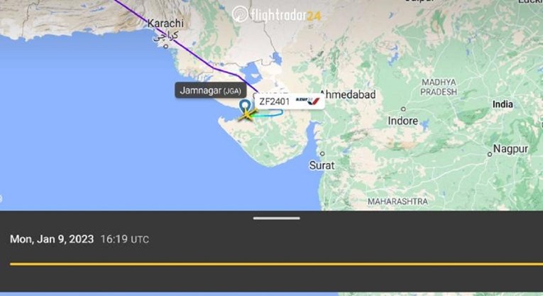 Ruski putnički avion zbog prijetnje bombom sletio u vojnu bazu u Indiji