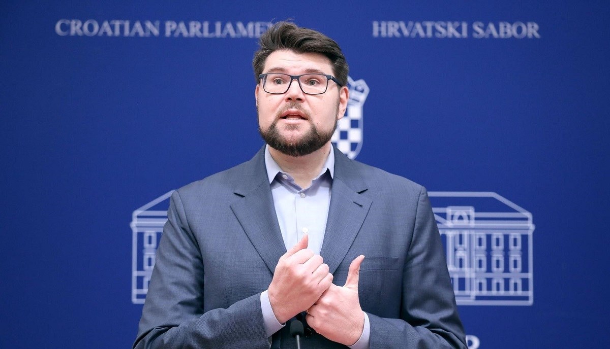 Grbin: Hrvatska je u EU u vrhu po korupciji u koju su upleteni AP i njegova svita