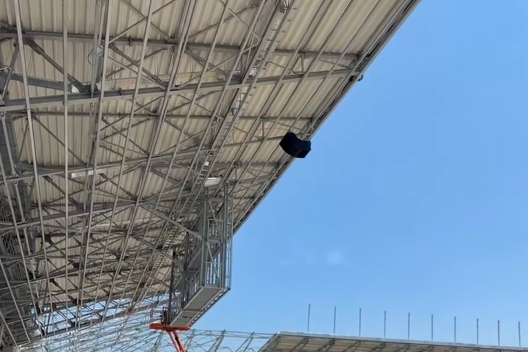 VIDEO Na novom stadionu u Kranjčevićevoj prvi put odjekuje Dinamova pjesma