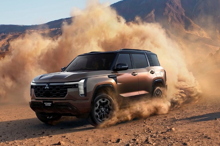 Mitsubishi Pajero vraća se nakon pet godina. I izgleda opako