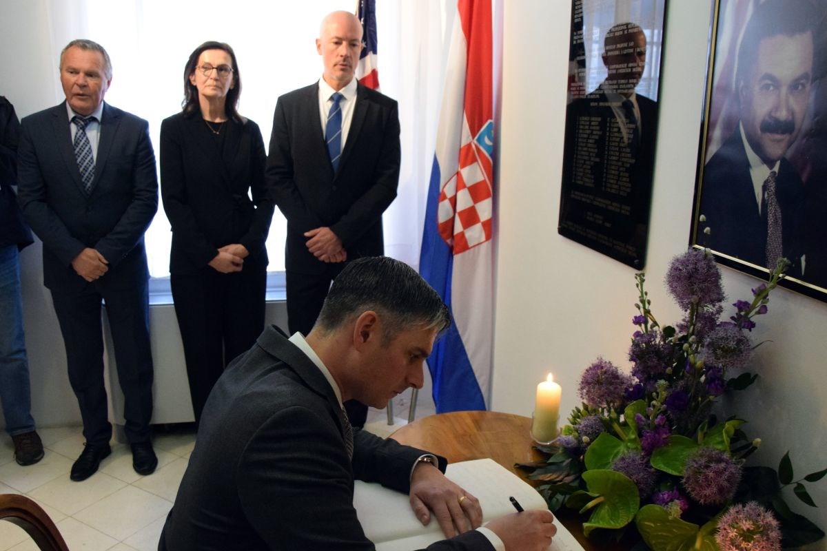 U Dubrovniku 30. obljetnica avionske nesreće u kojoj je stradalo američko izaslanstvo