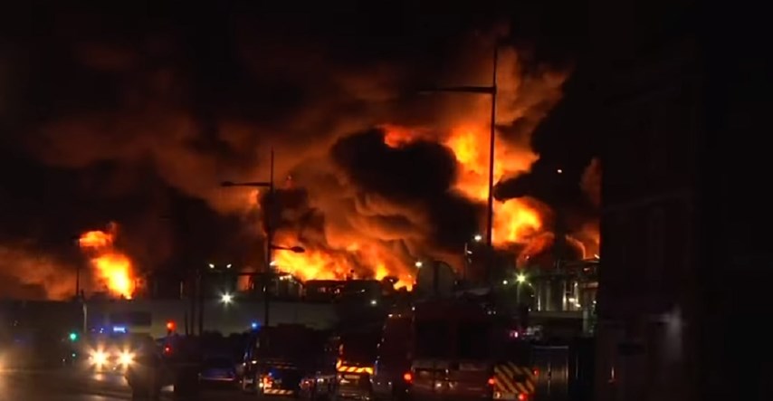 VIDEO Ogroman požar u tvornici opasnih kemikalija u Francuskoj, gori satima