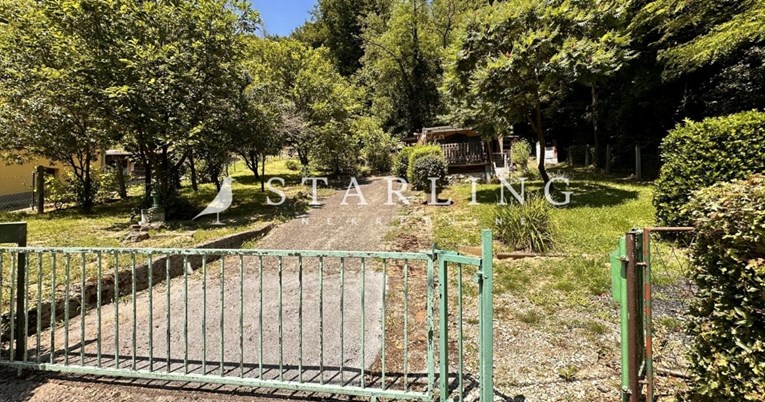 Vikendica u Zagrebu na 696 m² zemljišta za samo 68.000 eura