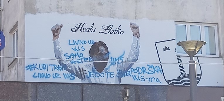 Uništen i prešaran mural Zlatka Dalića u njegovom rodnom Livnu