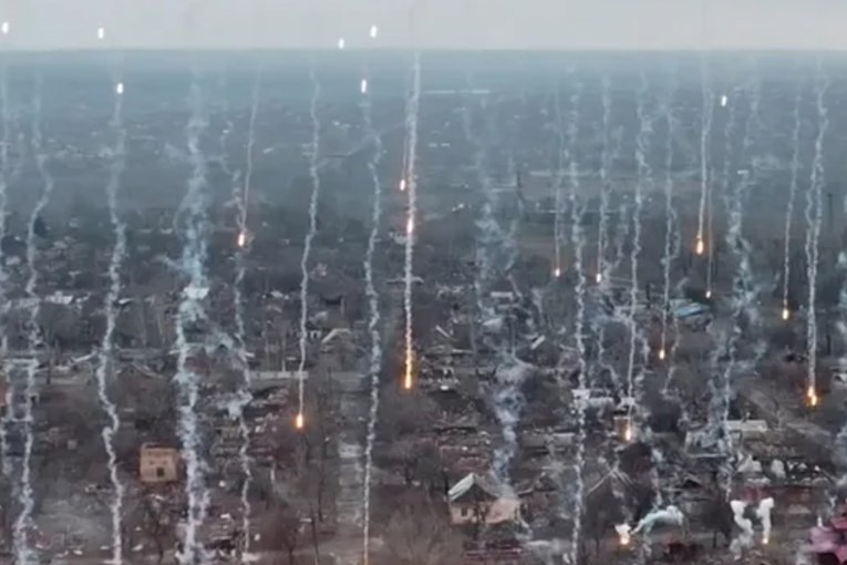 Širi se snimka ruskog napada zabranjenim oružjem. "Ovo nije vojska, nego istinsko zlo"