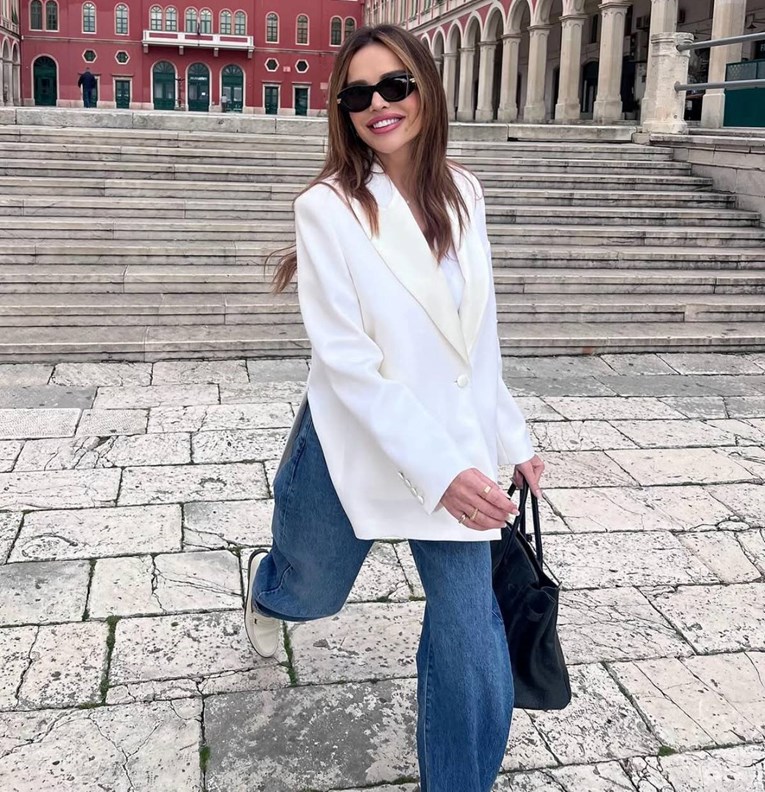 Severina čestitala Dan žena "najsnažnijoj na svijetu"